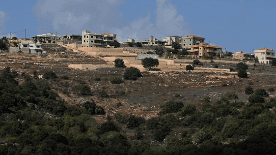 Photographs from the Israel-Lebanon border. GIF. 