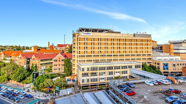 brisbanetimes.com.au - Julius Dennis - Man accused of threatening hospital security with replica gun