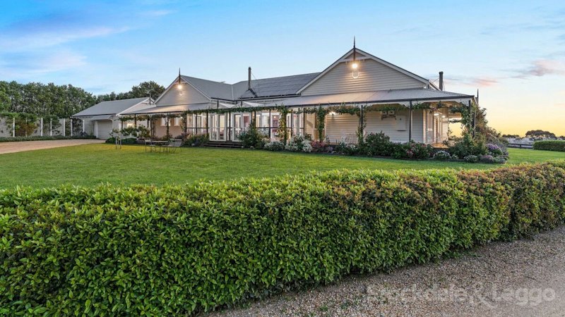 The 7 best homes for sale in Victoria right now