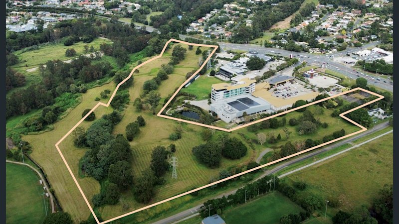 Svet Moreton Bay sporna prodaja zemljišča lokalnemu pubu