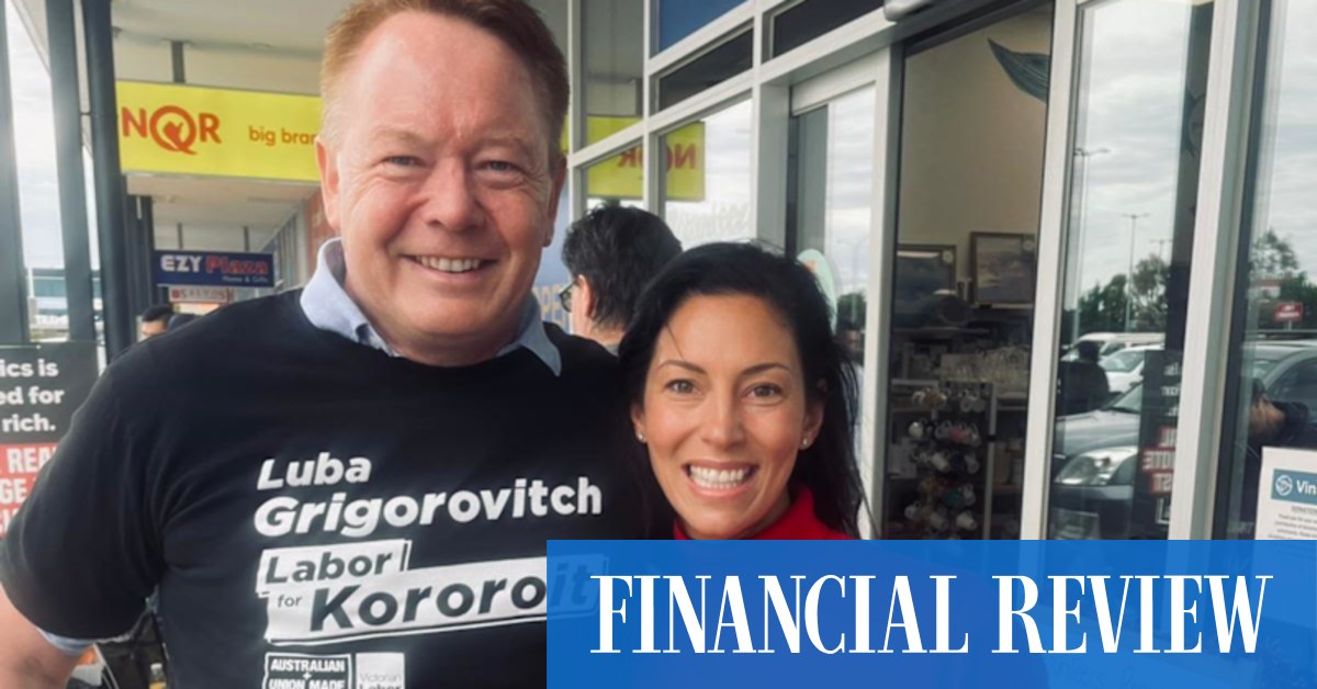 Victorian election 2022: Ben Gray, son of former Liberal premier Robin Gray pounds pavement for Labor candidate Luba Grigorovitch - Vimarsana News