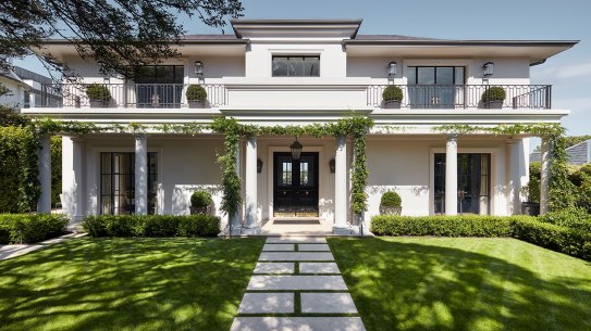 The Bellevue Hill house built by GNC Quality won a MBA award in 2021, and sold this week for $61.5 million.