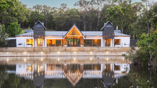 John Poynton and Di Bain's Sundance Lodge in Yallingup could fetch as much as $7 million after it was recently listed for sale.