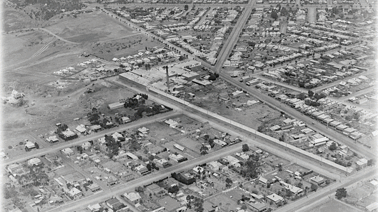 Images of Footscray between the early 20th century and now.