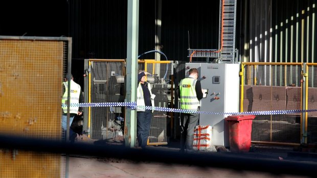 Investigators at the scene of the fatal incident at the Bradken foundry in Wodonga in 2014.