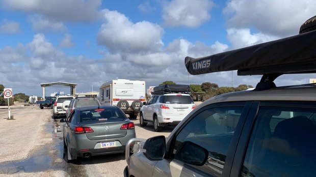 Nicki Penman and Jordan Hart faced an hour long wait at the WA SA border on Tuesday morning.