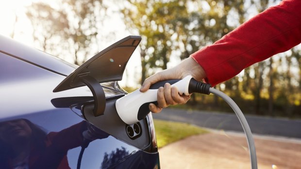 Households, EVs to the rescue as Australia’s emissions cuts stagnate