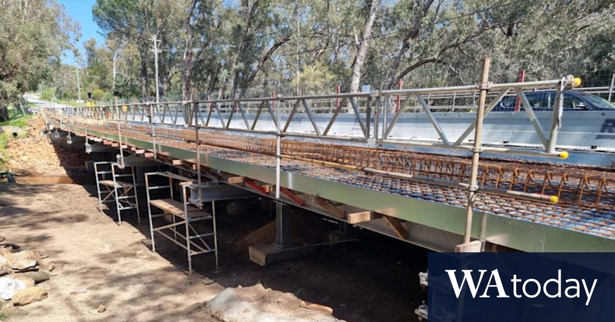 Armadale train line closed: It took a year to fix a 45-metre bridge. How will the Armadale train line be done in 18 months? - Vimarsana News