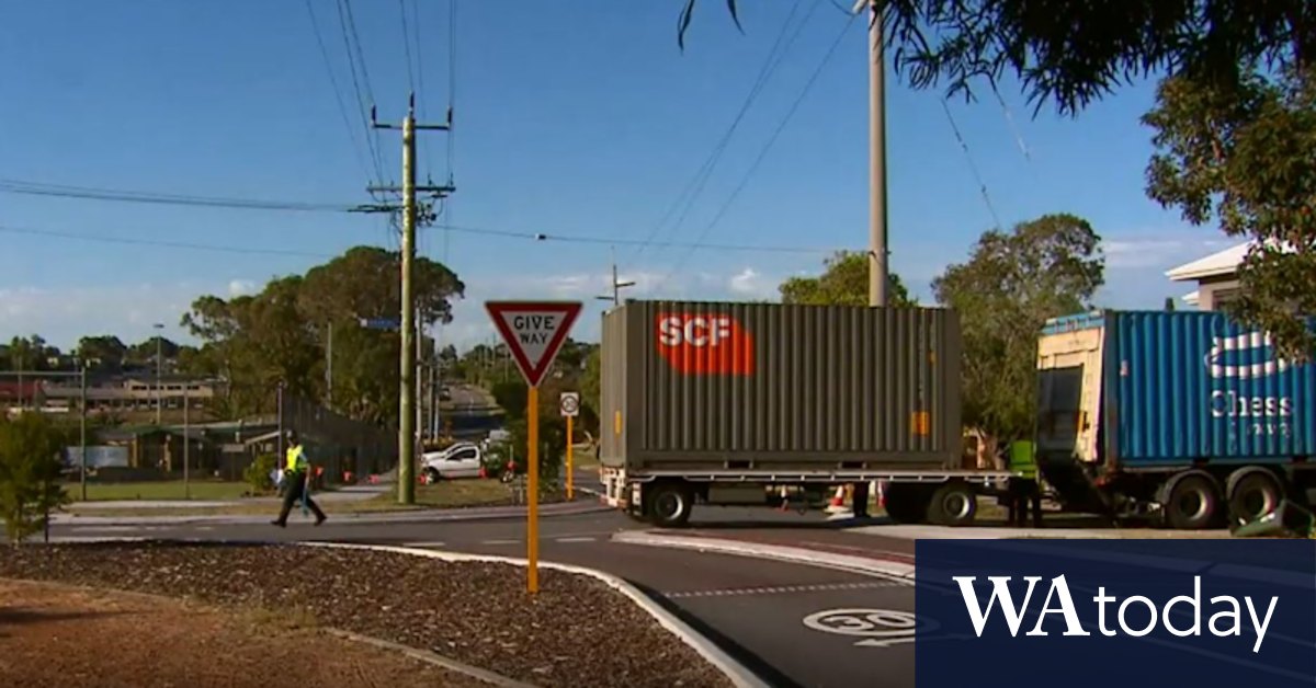 Two dead in horror afternoon on Perth roads - Vimarsana News