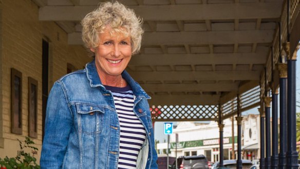 Heather Ewart has been watching Operation Buffalo, listening to ABC local radio and looking forward to a beer with mates. 