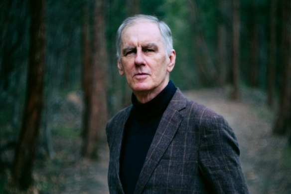 Robert Forster of Go-Betweens fame is making an exclusive Brisbane appearance at Wynnum Fringe.