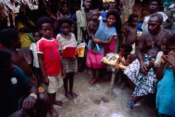 Internally displaced Bougainvilleans became a "lost generation".