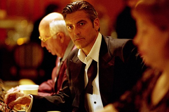 George Clooney as Danny Ocean in Ocean’s Eleven.