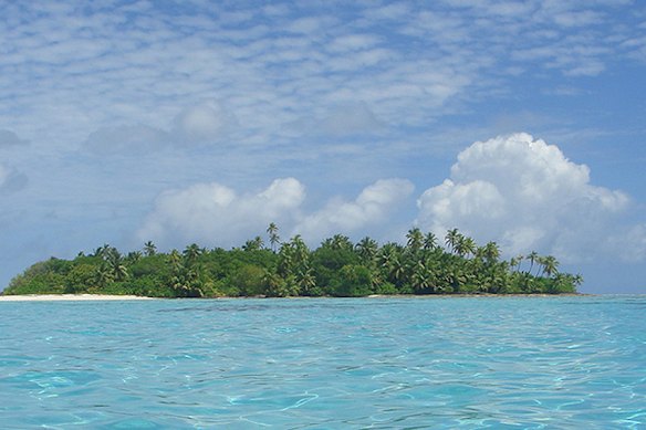 Former colonial ruler Britain has handed the Chagos Islands to Mauritius.