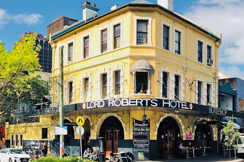 Universal Hotel Group has purchased the Lord Roberts Hotel.