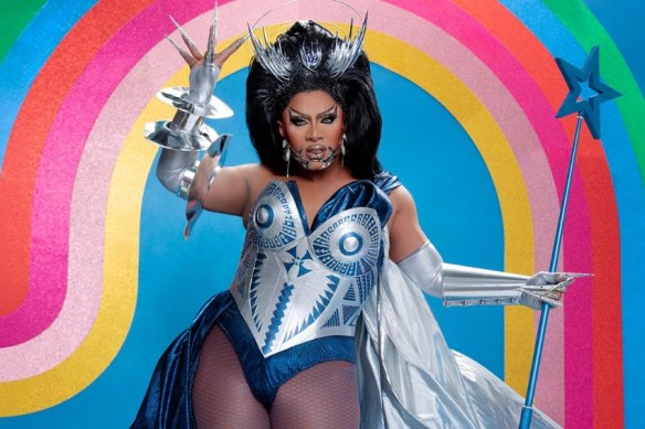 Kween Kong is a Pasifika New Zealander drag queen who competed on Rupaul’s Drag Race Down Under Season 2.