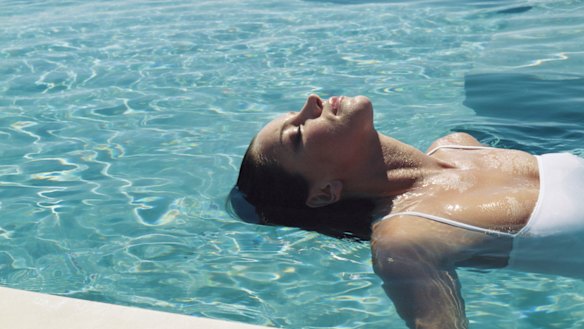 SPF: your year-round skincare essential. 