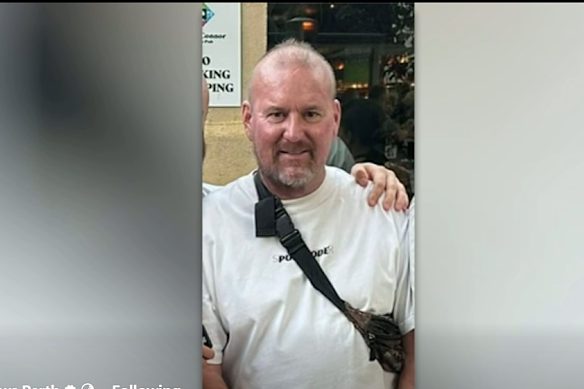 Paul Dougan has died after allegedly being set upon by a group of Aussies in a Bali bar 10 days ago.