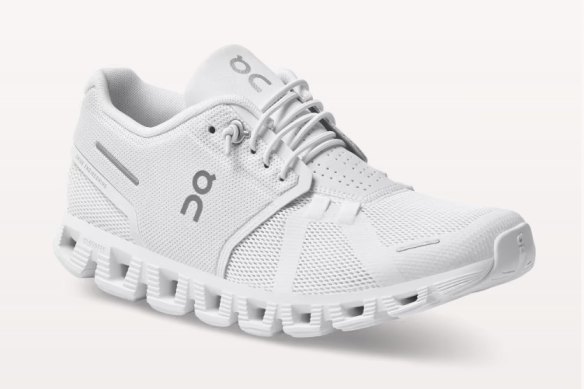 Cloud 5 … light and dry quickly, two benefits for travellers.