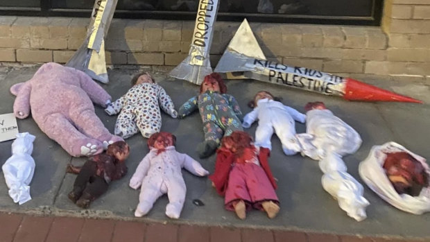 Pro-Palestinian protesters target premier’s office with fake corpses
