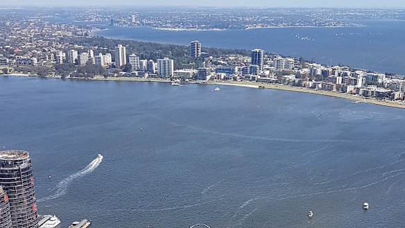 South Perth Peninsula as seen from the CBD. 