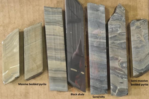 Core from Red Metal’s first drill program at the company’s Bluebush prospect in Queensland highlights massive and semi-massive bedded pyritic sedimentary sequences interpreted as Riversleigh siltstone. The siltstone is known to host stratiform zinc mineralisation.