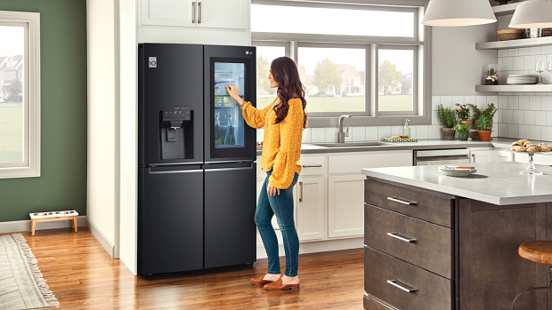 The LG French Door fridge is revolutionising how you can prevent food and energy waste in your kitchen.