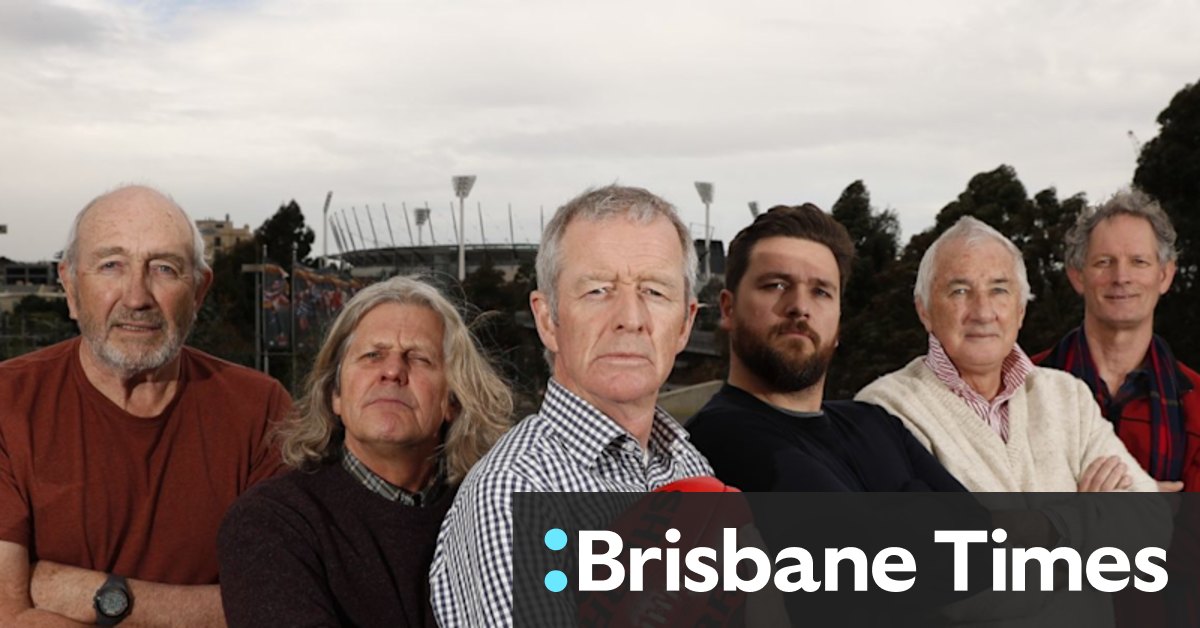 Melbourne radio group Coodabeen Champions receive Queen's Birthday Honours - Vimarsana News