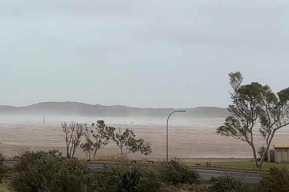 The usual glass-off at Dampier in the Pilbara has been stirred up as Narelle passes through.