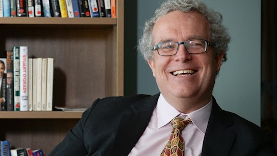 Malcolm Turnbull's money manager tips into Labor campaign