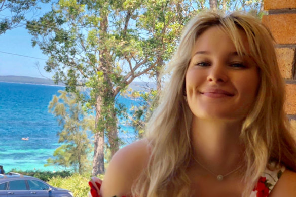 Psychology student Montana Tym, 24 suffers from anxiety and depression, but says she had a great experience using the VR room