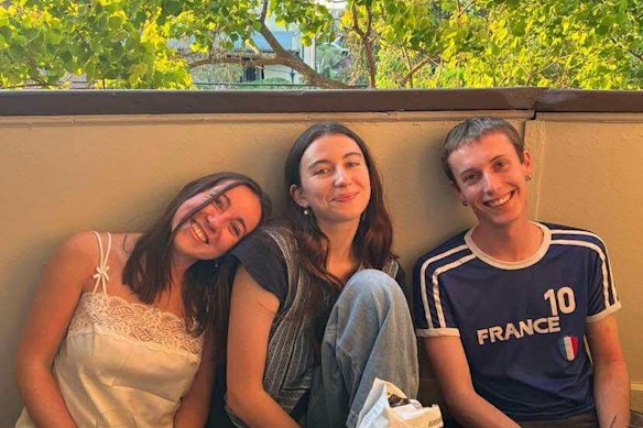 e5f99d5b7048e2753c36cc032a6dea314025fd09