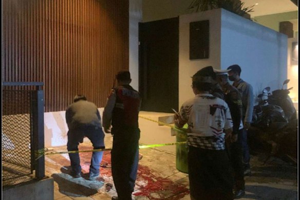 A cena do crime na villa de Rene Pouw em Kerobokan. Ele morava em Bali desde 2024, disse a polícia.