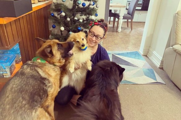 Joanna made the decision to pack up and move interstate with the three dogs she had shared with her ex to avoid losing them.