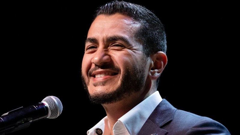 Left-wing populist fuels progressive momentum with key US primary win