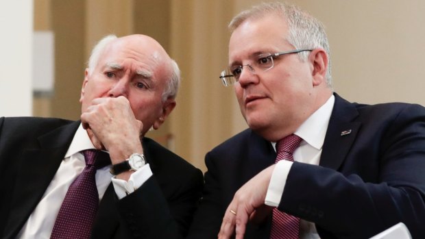Former prime minister John Howard has praised Scott Morrison's handling of the bushfire crisis. 