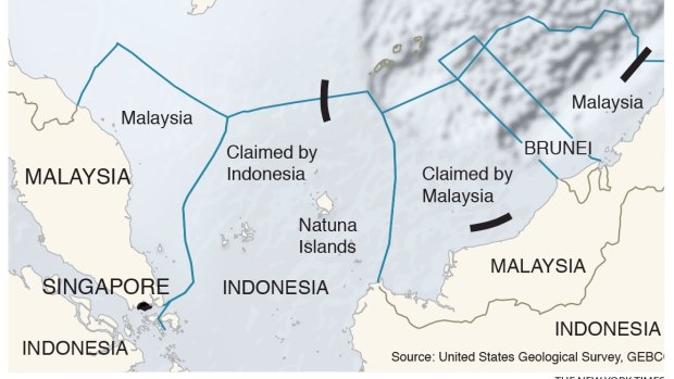 A map showing China's nine-dash line, Indonesia's territorial waters and the Natuna Islands.