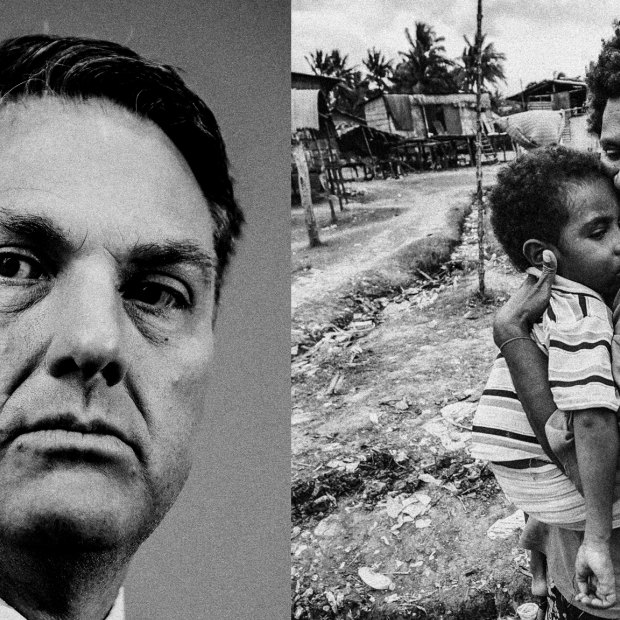 Richard Marles and a mother and child on Daru Island, PNG.