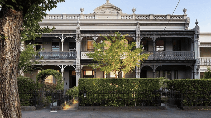 Former REA chief lists $13.5m Melbourne terrace with rooftop pool