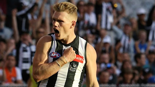 AFL Round Two  Collingwood v GWS Giants MCG 31/03/2018 Adam Treloar goal Third term  Picture:Wayne Ludbey 