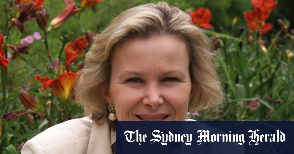 Obituary: Holly Kerr Forsyth - Vimarsana News