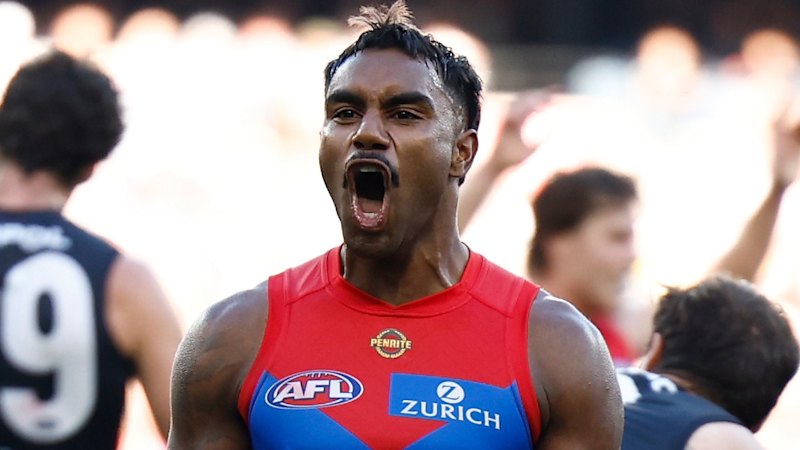 Blues suffer stunning MCG collapse against Kysaiah Pickett-inspired Demons