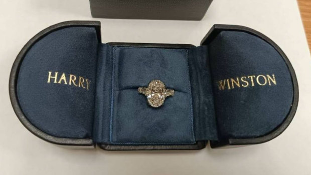 Russian custom officers seized a Harry Winston ring made of 95 per cent platinum and with a six-carat diamond. Its value was estimated at more than 22 million rubles ($400,000).