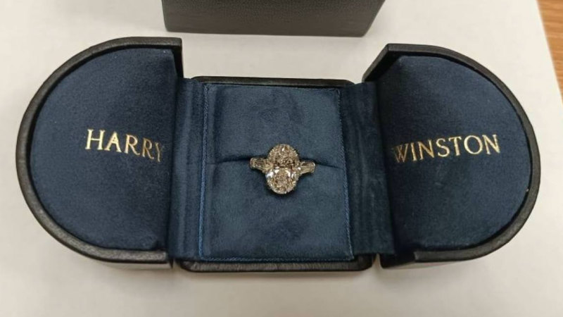 Australian faces jail in Russia over $400,000 engagement ring