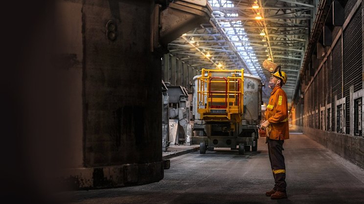 smh.com.au - Nick Toscano - Emergency rescue deal secured for nation's biggest aluminium smelter