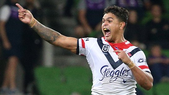 Latrell Mitchell breaks the deadlock for the Roosters.