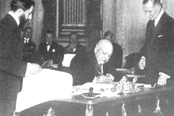 Count Wedel Jarlsberg signs the Svalbard Treaty on behalf of Norway on February 9, 1920.