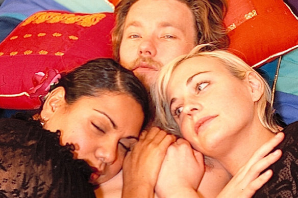 Joel Edgerton with Deborah Mailman (left) and Abi Tucker in The Secret Life of Us.