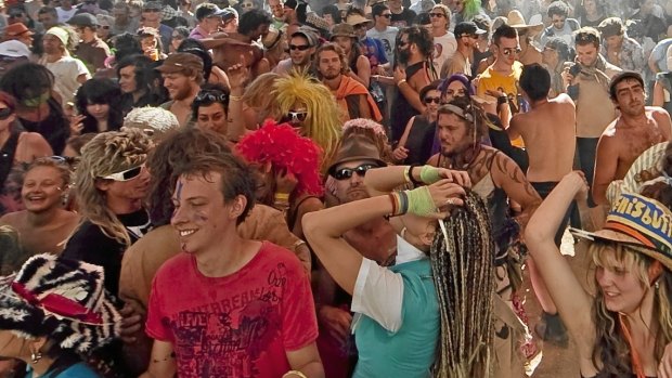 Rainbow clearance serpent clothing
