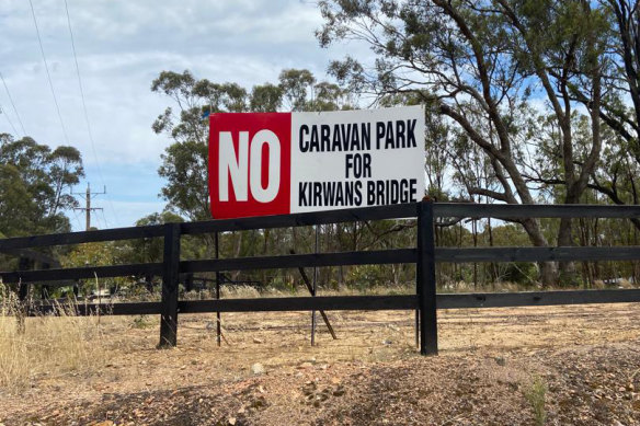 Protest sign at Kirwans Bridge near Nagambie